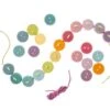 Grimms Fädelspiel 24tlg. Pastell Kleine Holzknöpfe -Djeco Verkäufe 322 10318 600x600