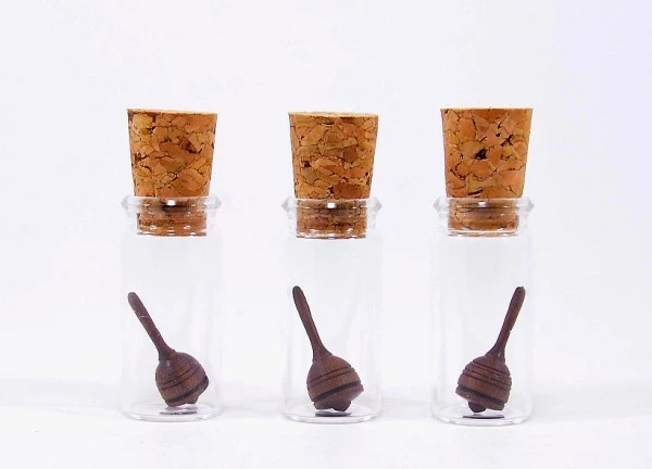 Mader Holzkreisel Liliput Im Glas 4 Mader Holzkreisel Liliput Im Glas – Bild 2